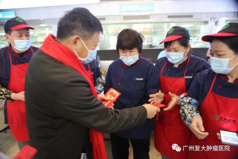 ny08_556932.jpg a24 (800x533).jpg